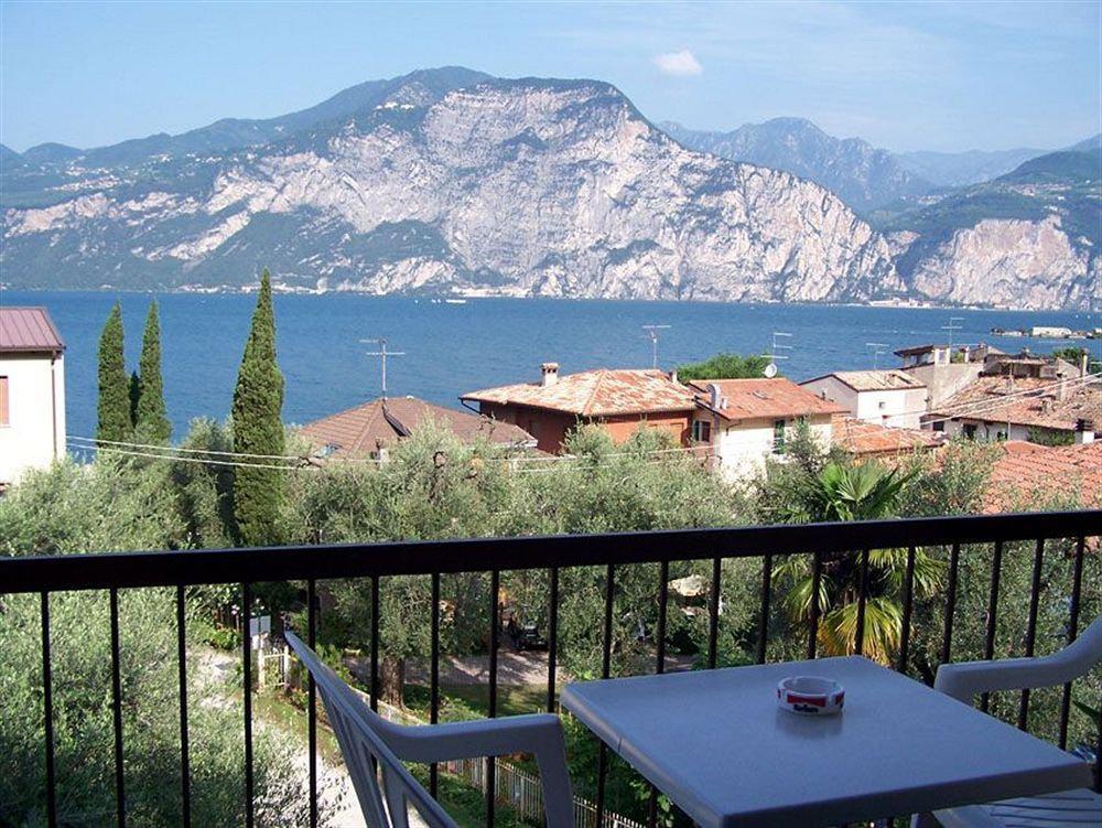 Hotel Carlo Brenzone sul Garda Exterior photo